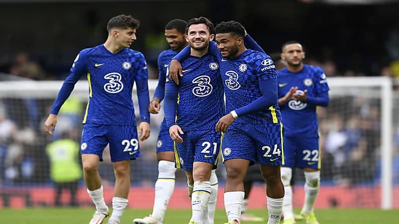 تشيلسي يمزق شباك نورويتش سيتي بسباعية في الدوري الإنجليزي