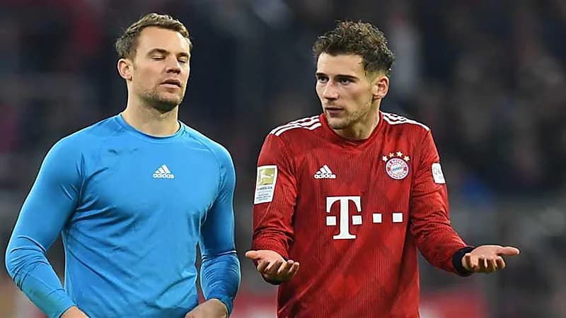 البايرن يفقد مانويل نوير أمام برشلونة