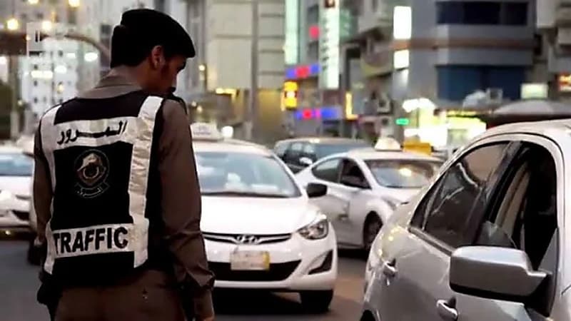 ضبط 2144 مركبة توقفت في الأماكن المخصصة للأشخاص ذوي الإعاقة