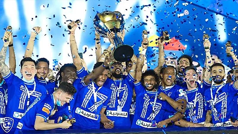 وست بروميتش يضع مبلغ ضخم للتخلي عن بيريرا للهلال