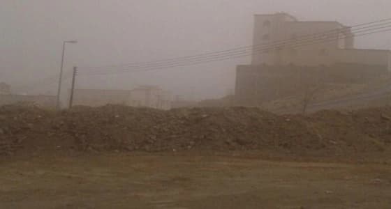 كلية العلوم بظهران تخلي 1270 طالبة بسب موجة الغبار