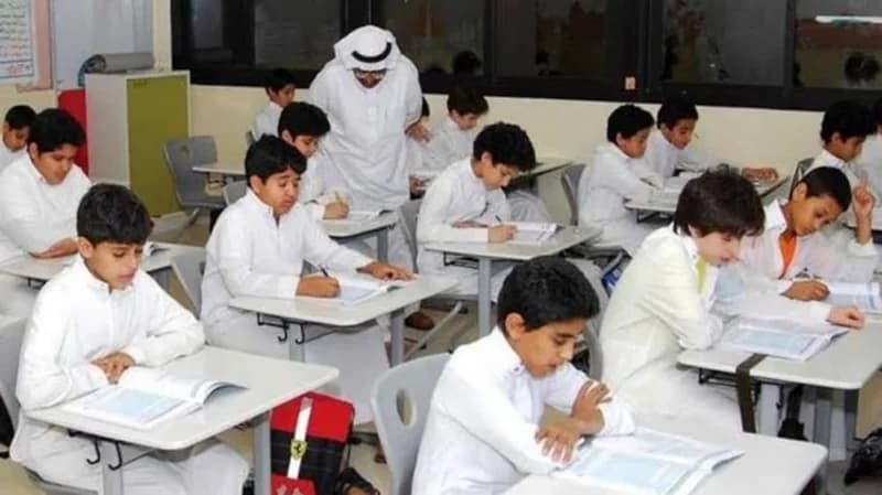 عودة الطلاب لمقاعد الدراسة اليوم بعد إجازة عيد الفطر