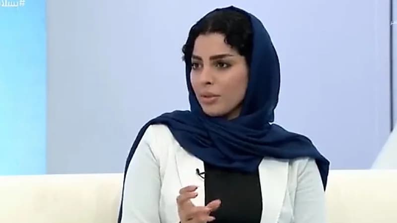 مدربة لياقة توضح كيف يتجنب الحجاج الإصابة بالجفاف .. فيديو