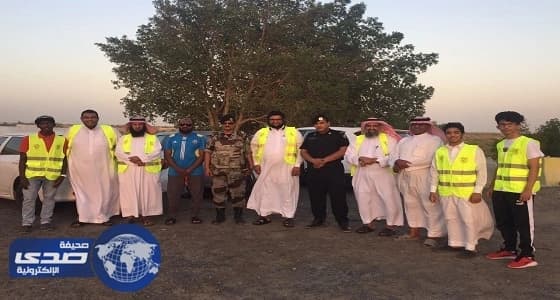 صم الدمام يوزعون وجبات إفطار صائم على المسافرين