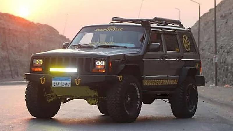 أسعار جيب شيروكي 2000 في المملكة لمحبي السيارات القديمة