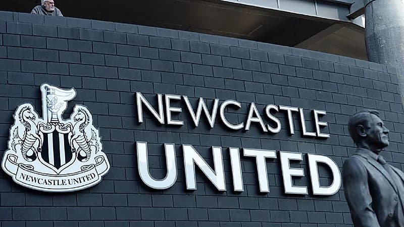 توقعات باقتراب صندوق الاستثمار من الاستحواذ على نيوكاسل