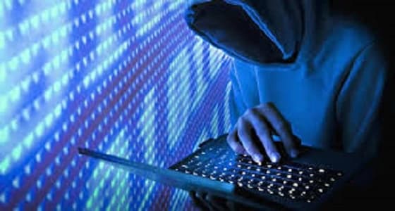 كاتبة سعودية تتنبأ بالهجمات الإلكترونية قبل حدوثها