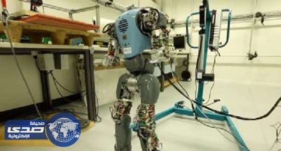 بالفيديو.. COMAN روبوت جديد يتقن السير والتنقل عبر الأسطح