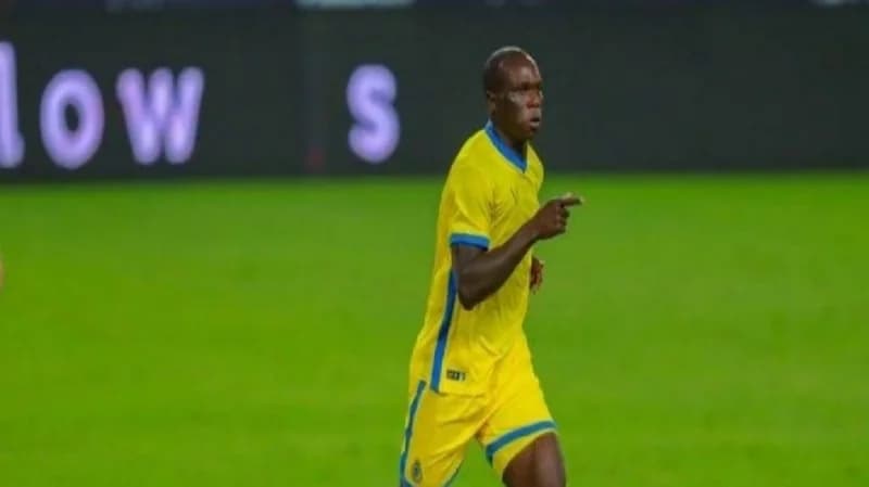 أبو بكر يتلقى الضوء الأخضر للمشاركة في الكلاسيكو أمام الأهلي