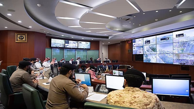 مركز إدارة الأزمات بمكة يدعو لمتابعة تطورات الحالة الجوية عند الرغبة في التنقل