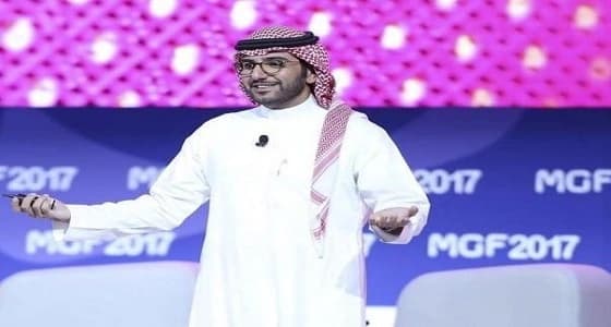 مواطن يخترع أسطوانات لإنارة الشوارع بمدينة " نيوم "