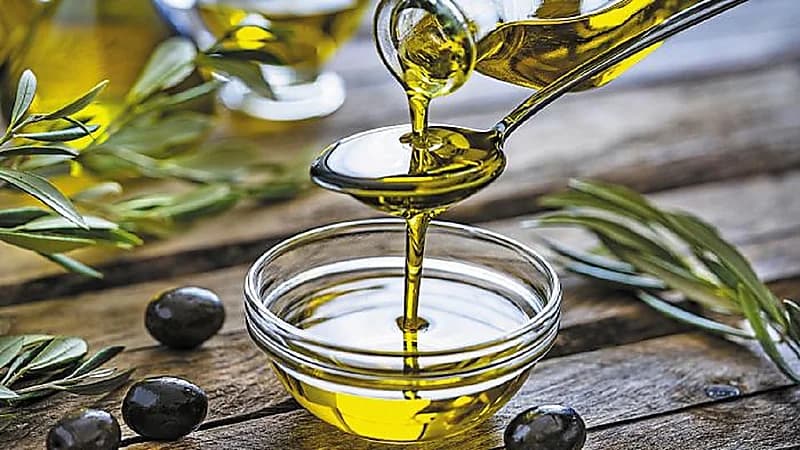 فوائد زيت الأفوكادو وزيت الزيتون