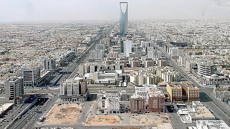 مختص: مقبولون على تصحيح جيد في أسعار العقارات.. فيديو