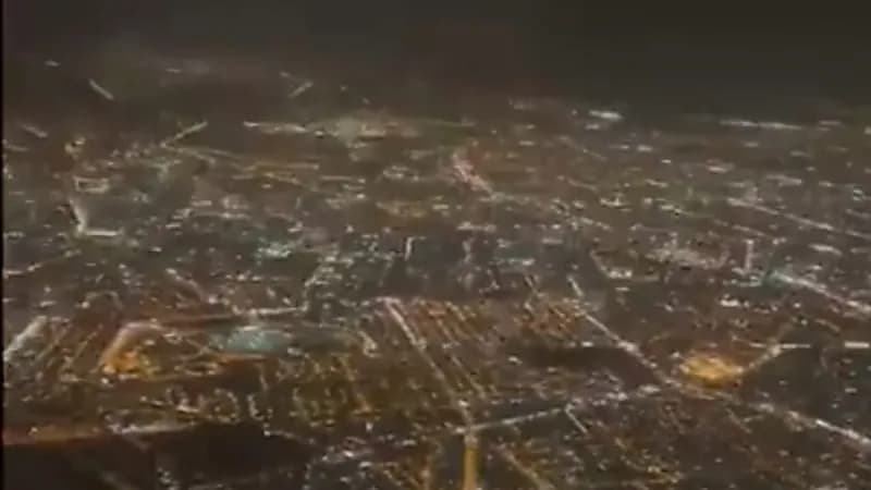 شاهد.. لقطات جوية لمدينة الرياض ليلاً