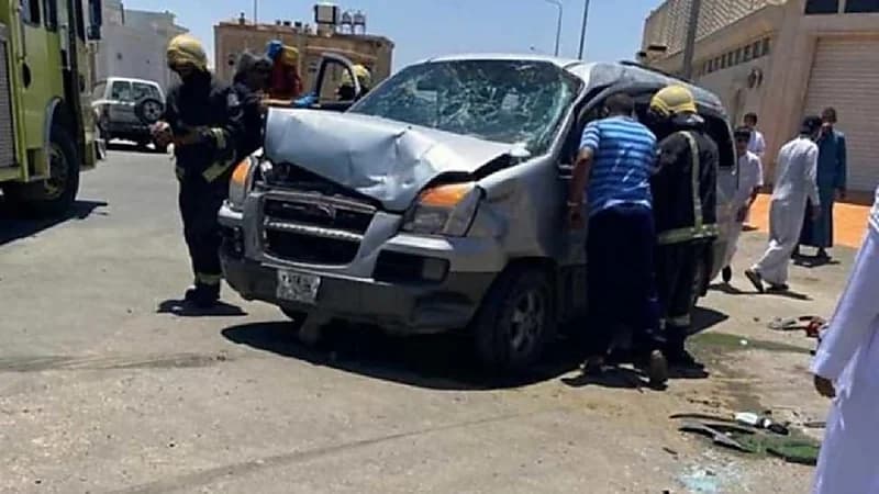 وفاة طالبة وإصابة 12 إثر حادث مروع في تبوك