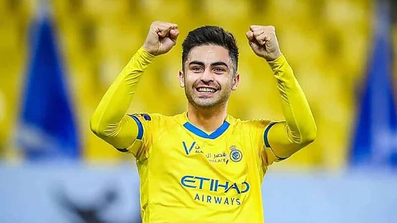 النصر يؤجل حسم مصير "بيتي" مع الفريق