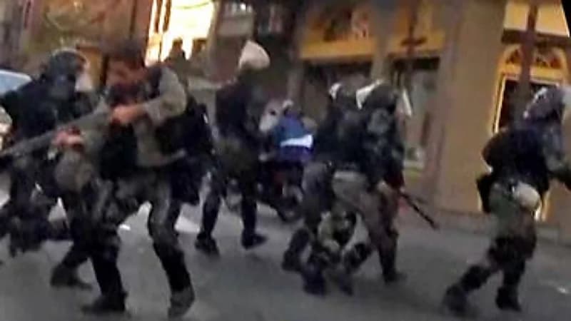 بالصور.. إيرانيون يهتفون من شرفات منازلهم ضد استبداد "الملالي"