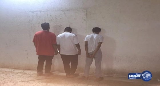 القبض على موالٍ للحوثي في جازان يعمل بمطعم وبحوزته 50 ألف ريال