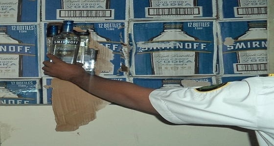 جمرك البطحاء يُحبط محاولة تهريب أكثر من 4 آلاف زجاجة خمر