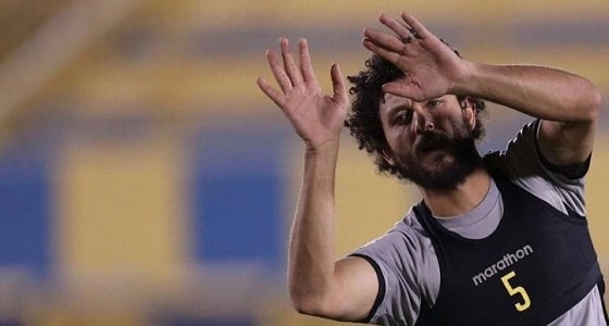 النصر يوضح نتيجة إصابة وليد عبد الله ويسمح لمحترفه بمغادرة الرياض