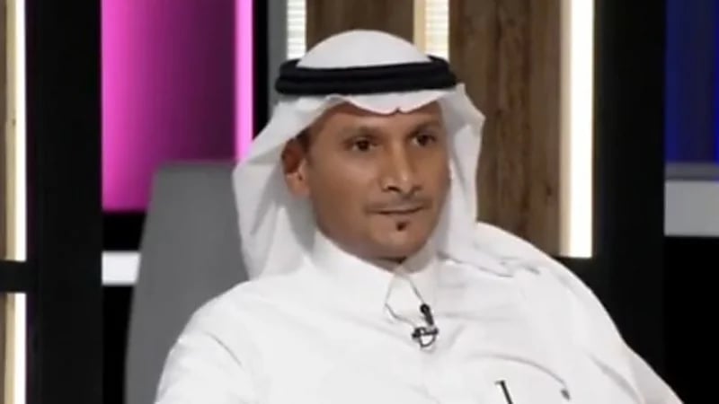 سائق توكتوك يقتل سيدة ستينية ويحرقها وسط شارع عام