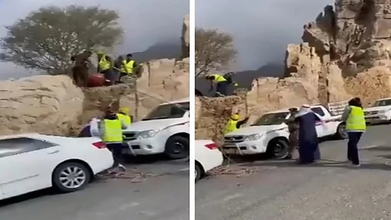 شاهد.. لحظة انتشال جثة مواطن عقب سقوطه من مرتفع جبلي بعسير 
