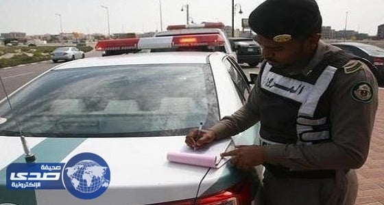 بالفيديو.. " قمر " تحتفل بالكريسماس برقصة مثيرة