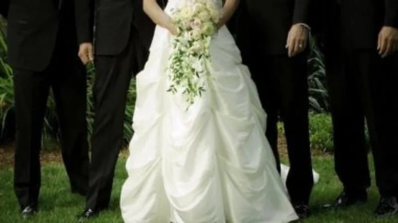 منها البصق على الوجه.. أغرب عادات الزواج حول العالم