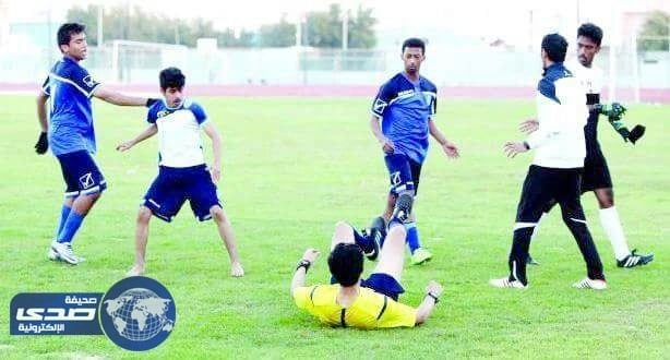 الشهري يتمسك بمقاضاة خماسي النهضة