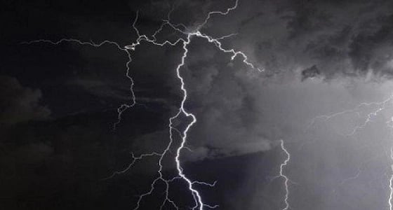 غدًا.. سحب رعدية على 8 مناطق بالمملكة