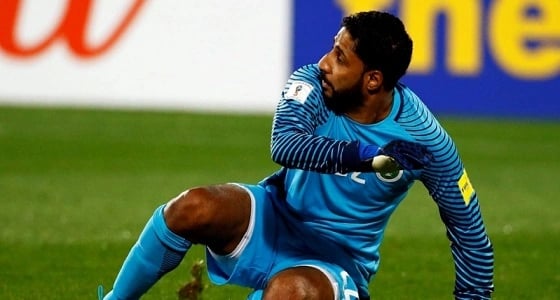 حارس الأهلي يحتفل بفريق الأحلام الآسيوي بطريقته