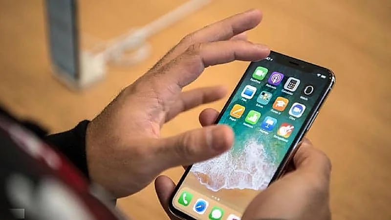 بالفيديو.. طريقة مسح الصور والفيديوهات نهائيا قبل بيع أجهزة الجوال القديمة