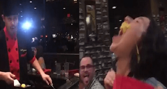 بالفيديو.. طاهي يضع فتاة في موقف محرج