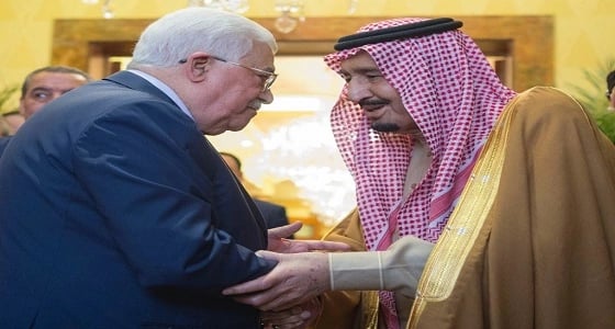 خادم الحرمين يجري اتصالًا هاتفيًا بالرئيس الفلسطيني لتأكيد مواقف المملكة الثابتة