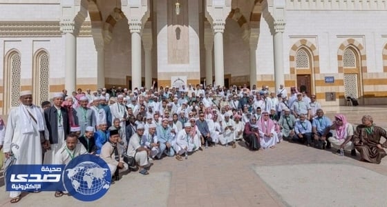 بالصور.. ضيوف الرحمن علي جبل أحد