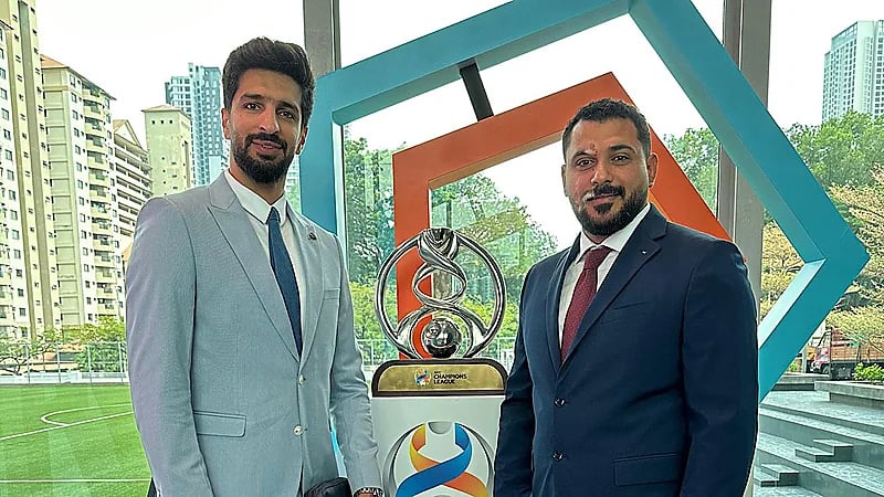 ممثلي نادي الفيحاء يصلان مقر الاتحاد الآسيوي لحضور مراسم قرعة ⁧‫دوري أبطال أسيا‬⁩