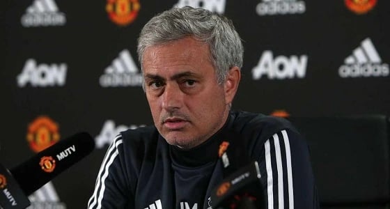 بالفيديو.. مورينيو يسخر من سؤال صحفي بإجابة ذكية