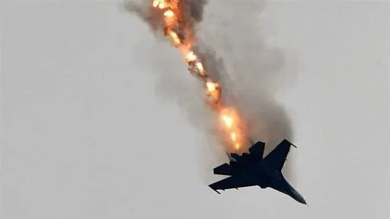 بالفيديو.. تحطم طائرة حربية إيرانية