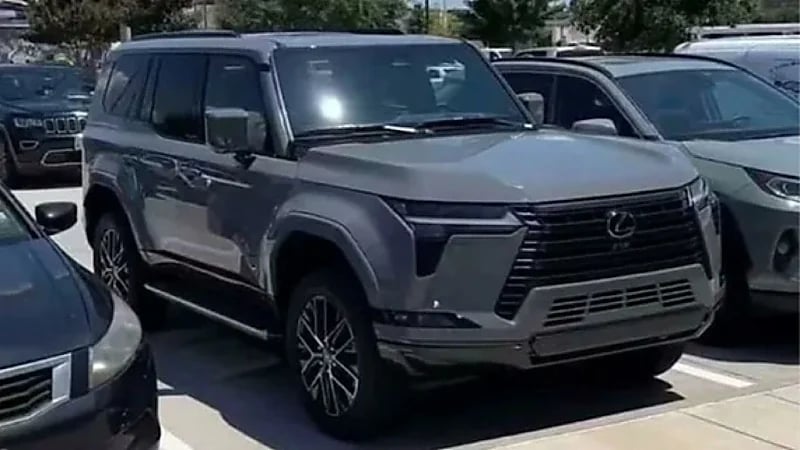 الكشف عن سيارة لكزس GX موديل 2024 الجديدة كليًا .. صور