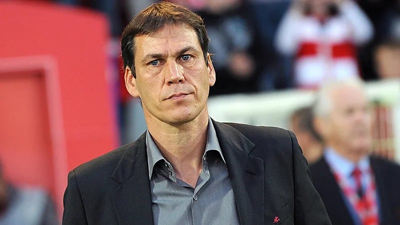 جارسيا يرفض منح إجازة لـ " لاجامي " و " مران "