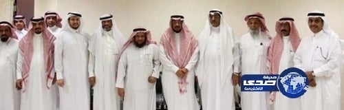 مدير مصلحة الزكاة والدخل يكرم متقاعدي مصلحة الزكاة والدخل