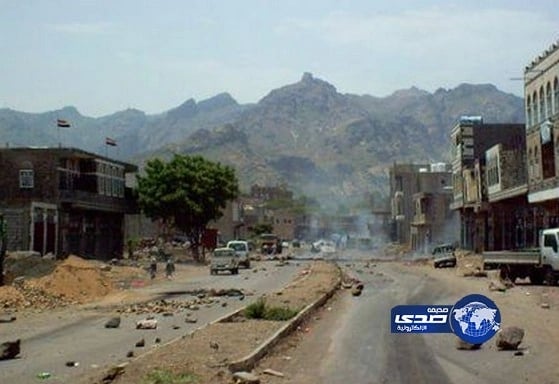 محاولات حوثية لإقتحام بلدة دماج وسقوط قتلى وجرحى واستمرار القصف