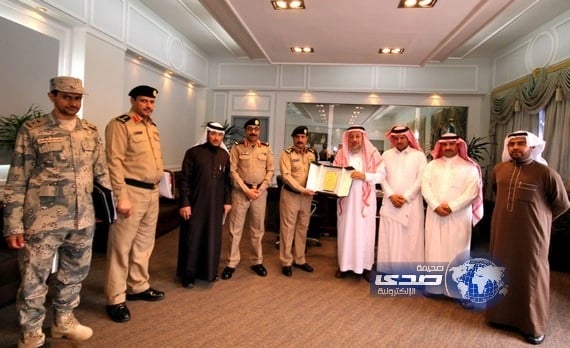 الأمانة والحدود يناقشان تخصيص النقاط الأمنية على ساحل عسير