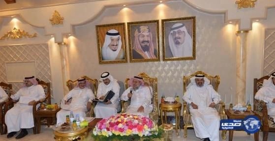 الخليل لرؤساء البلديات : لا عذر لكم في التباطؤ بالرد علي الجهات الرقابة