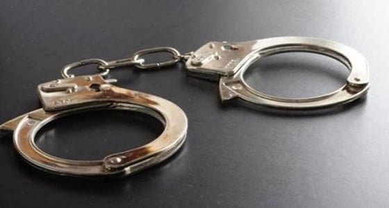 القبض على عصابة آسيوية تخصصت بسرقة الكيابل النحاسية بجازان