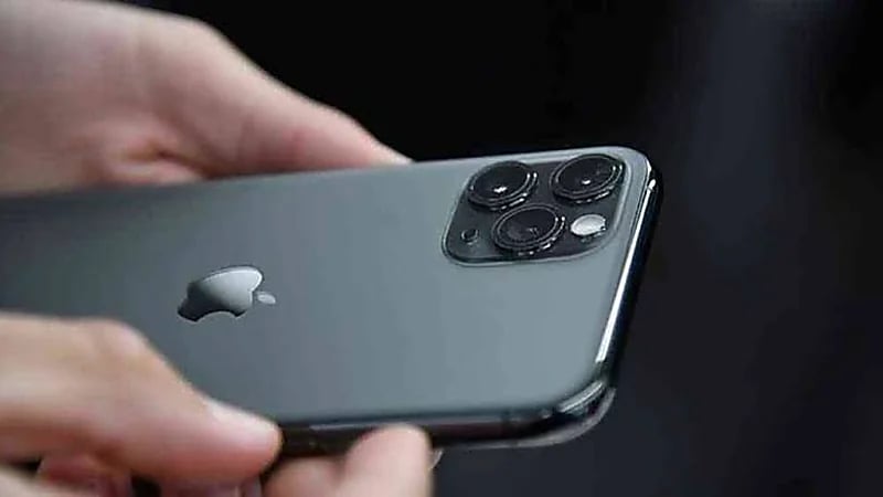 ميزة مذهلة في هواتف آيفون لمنع تجسس التطبيقات