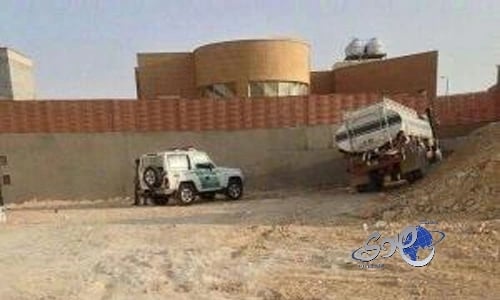 جنازة عسكرية لتشيع جثمان " أحمد زويل " فى مصر