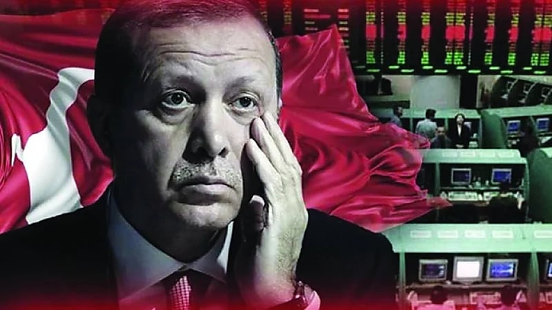 الليرة التركية تسقط إلى الهاوية بسبب قرار "أردوغان"