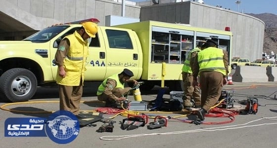 بالصور.. مدني جازان يباشر تصاعد الأدخنة في مركز سكري
