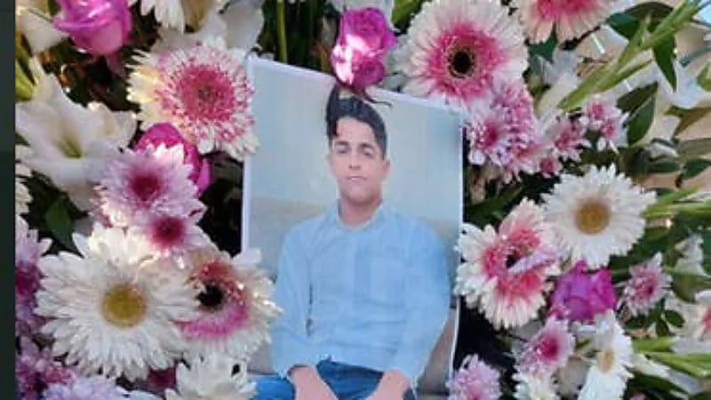 انتحار "طفل العمامة" بعد اعتقاله وتعذيبه على يد نظام الملالي